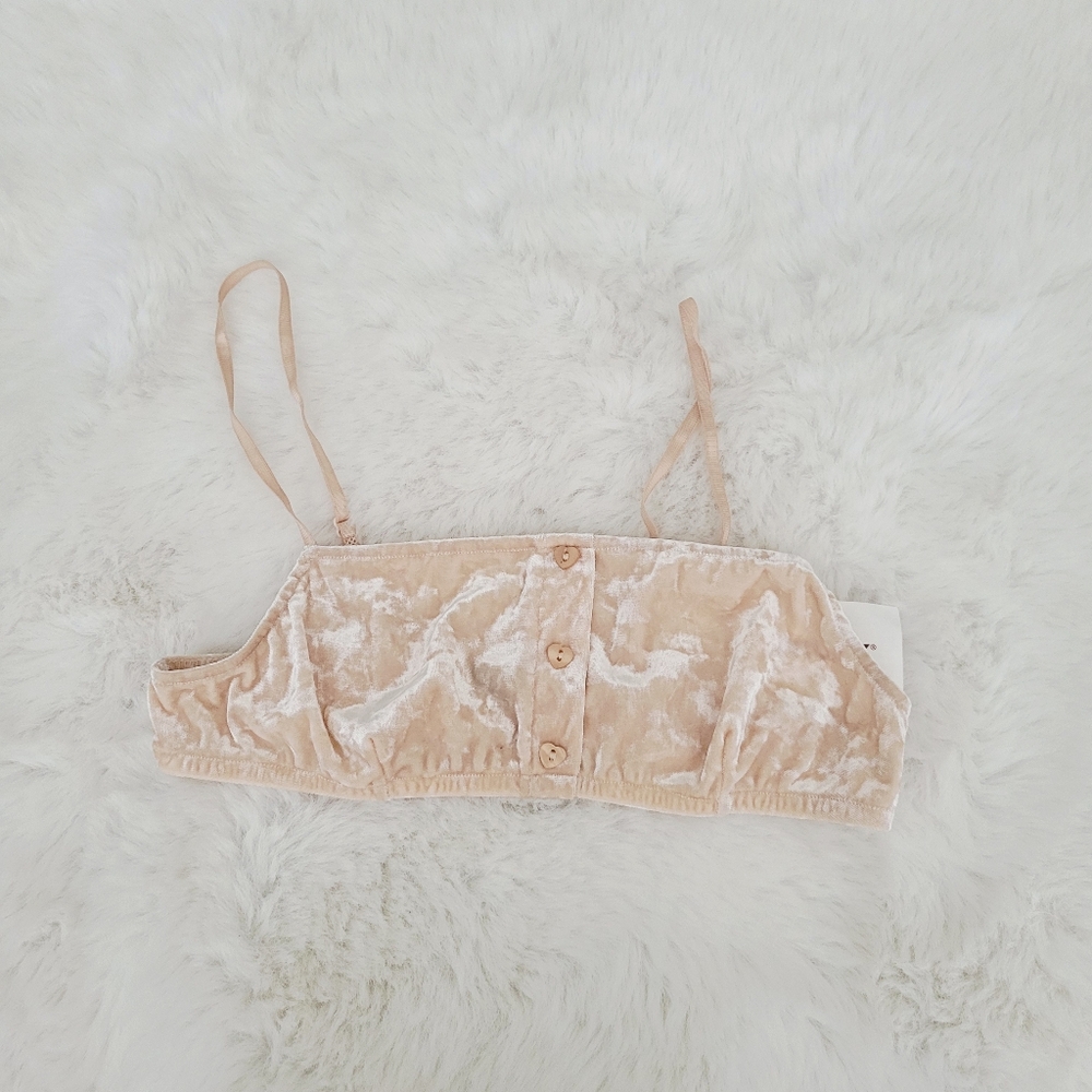 🍹ONLY HEARTS X OUT FROM UNDER VELVET HEART-BUTTON BRA SIZE L